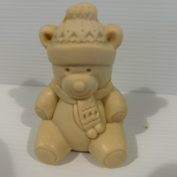 5 VINTAGE TEDDY BEAR SOAPS - Picture 2 of 6